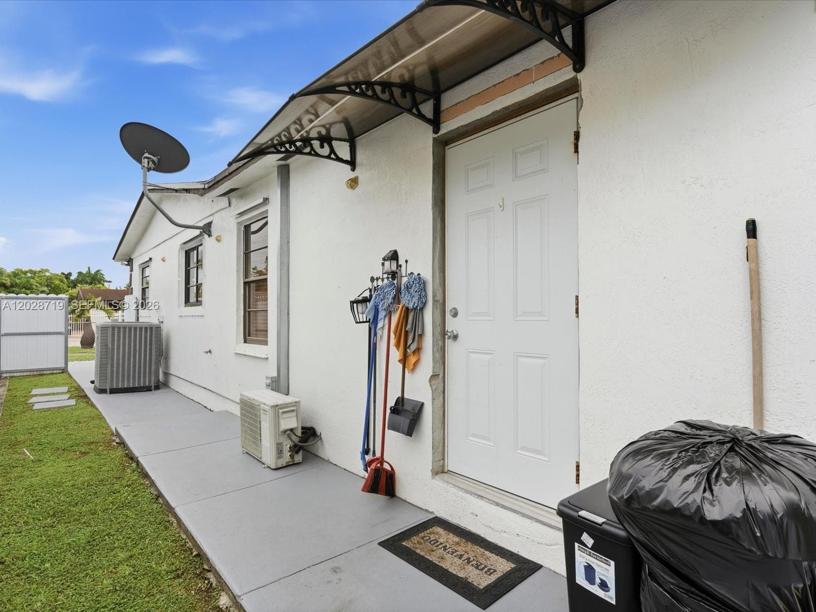 11741 SW 182nd Ter, Miami FL 33177 — 19