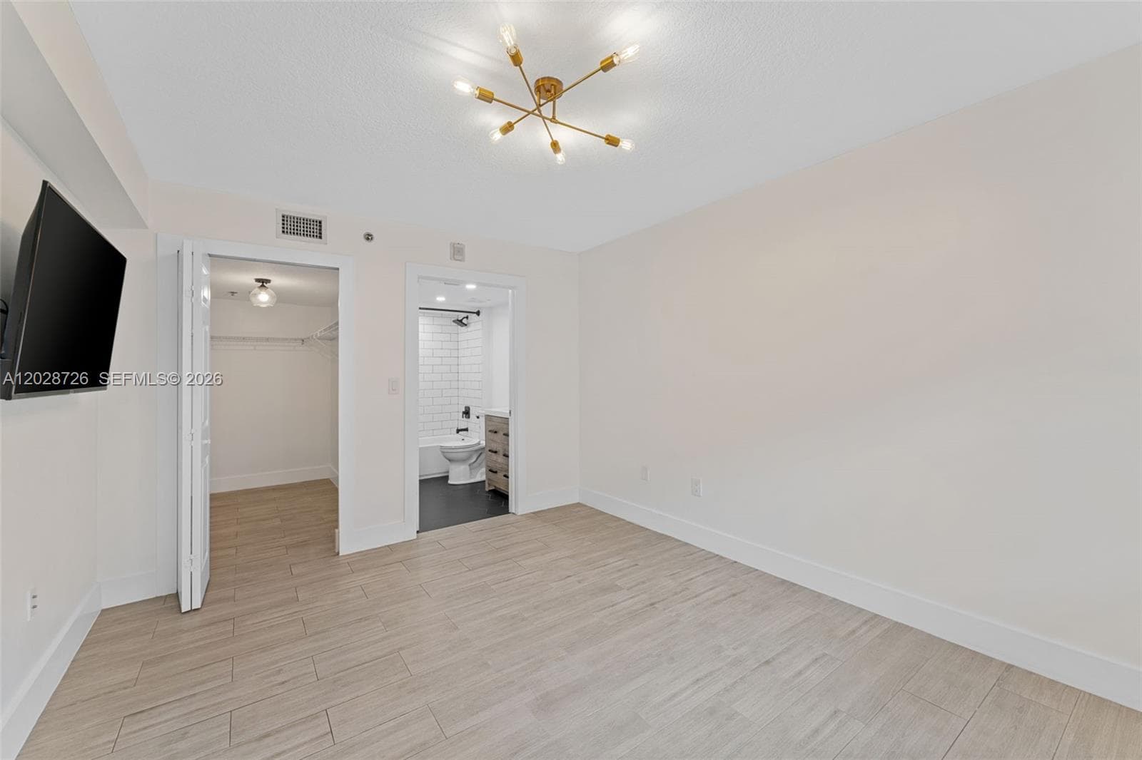 2415 NW 16th St Rd # 306, Miami FL 33125 — 10