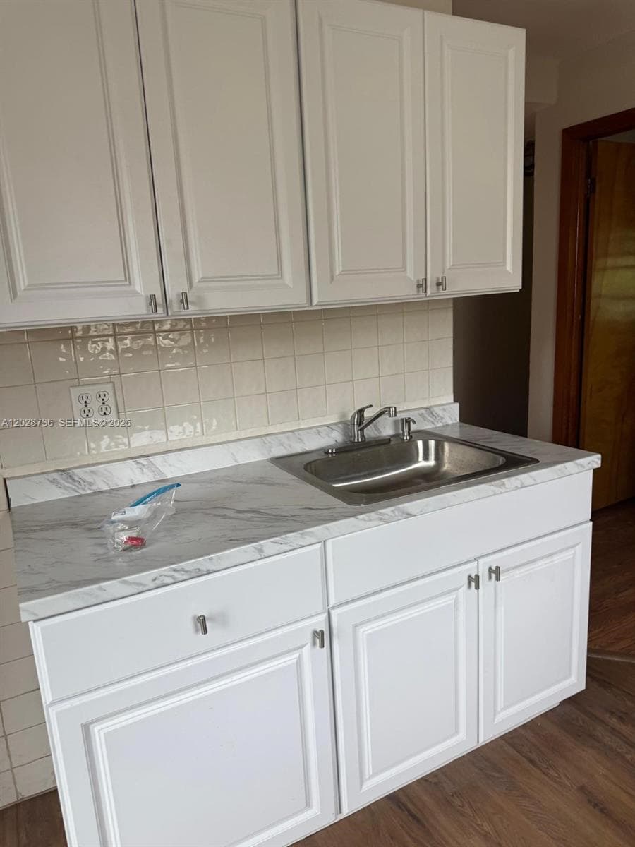 2107 Secoffee St # 2, Miami FL 33133 — 13
