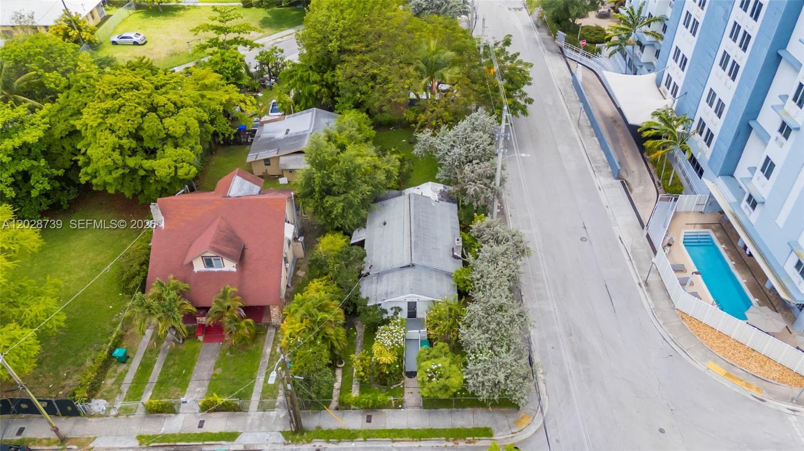 1246 NW 9th Ave, Miami FL 33136 — 12
