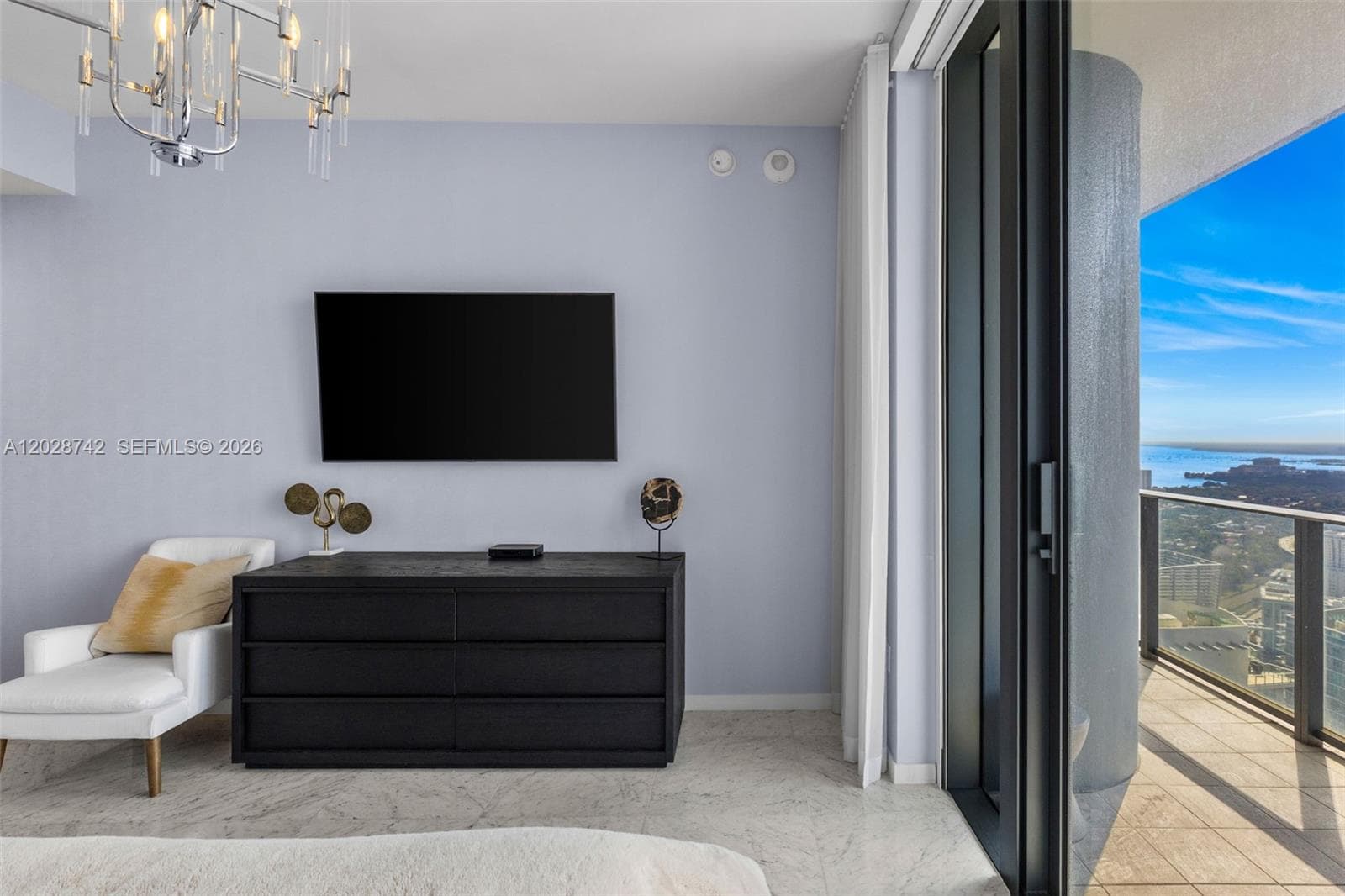 1000 Brickell Plz, Miami FL 33131 — 41