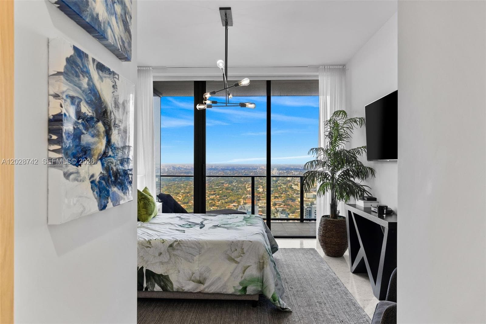 1000 Brickell Plz, Miami FL 33131 — 37