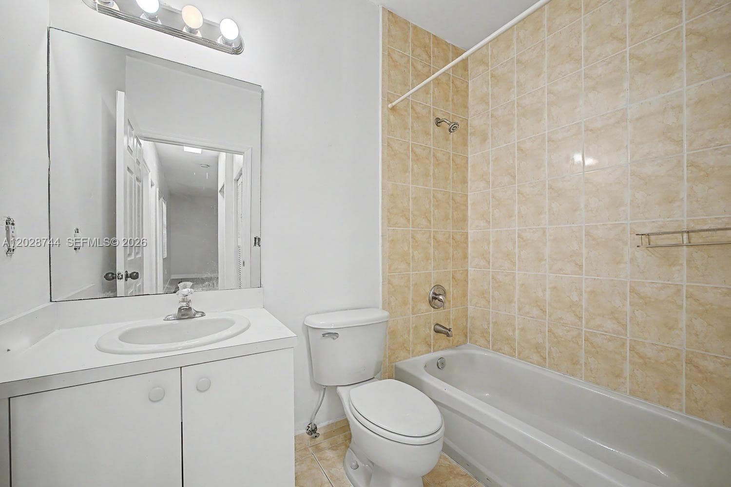 373 NE 26th Pl # 102, Homestead FL 33033 — 13