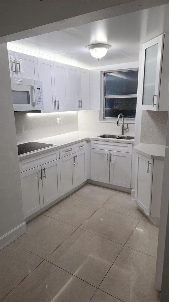 210 Fontainebleau Boulevard # 311, Miami FL 33172 — 3