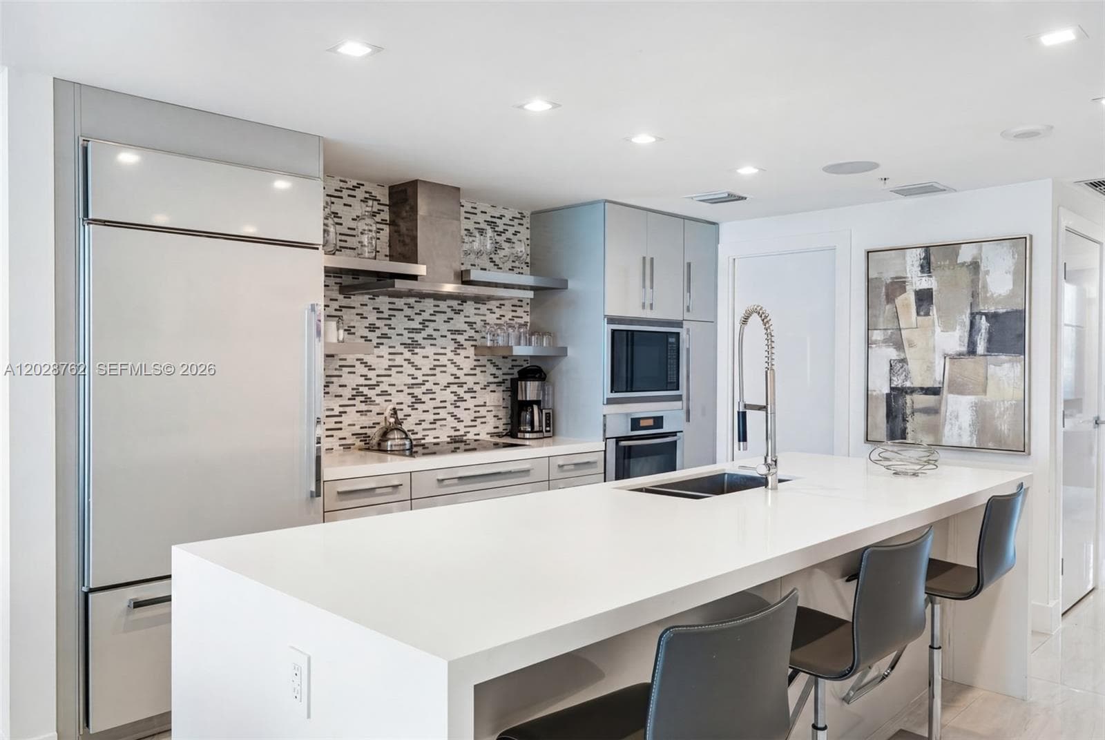3801 Collins Ave # 703, Miami Beach FL 33140 — 5