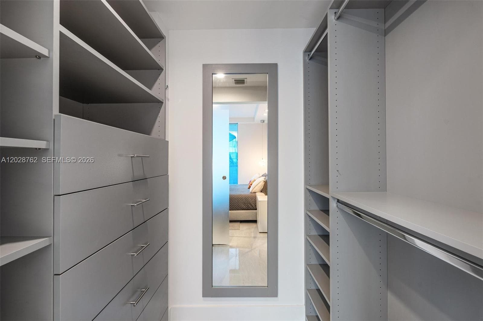 3801 Collins Ave # 703, Miami Beach FL 33140 — 18