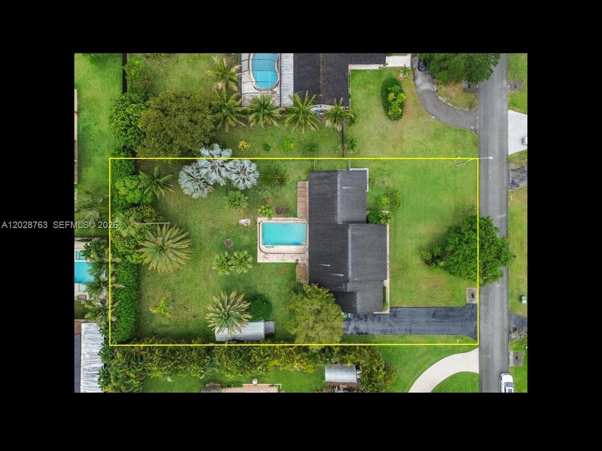 1571 NW 20th St, Homestead FL 33030 — 2