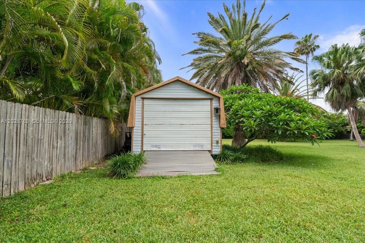 1571 NW 20th St, Homestead FL 33030 — 56