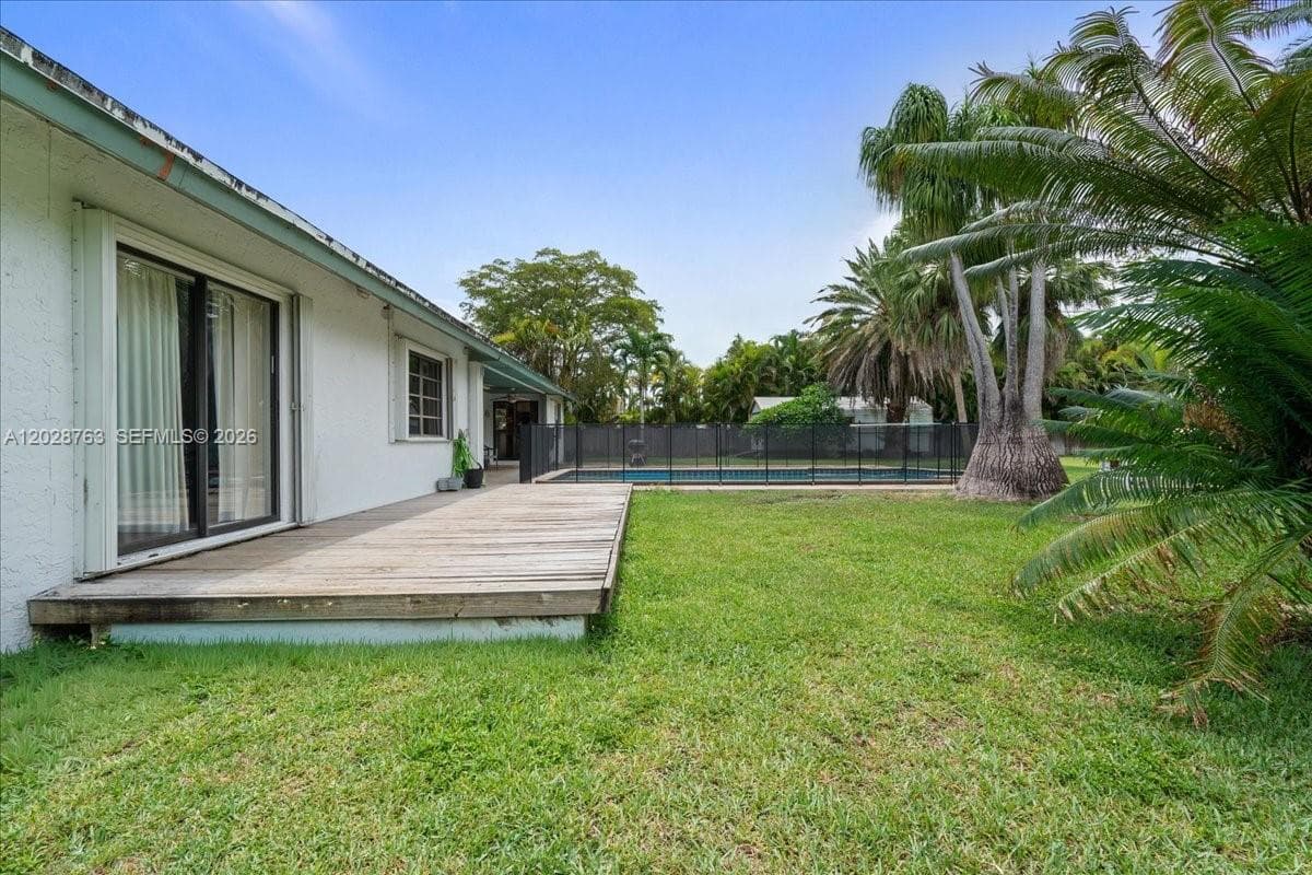 1571 NW 20th St, Homestead FL 33030 — 47