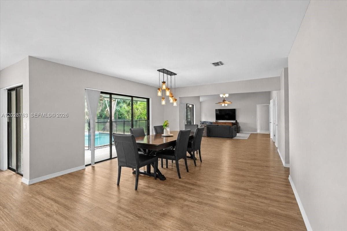 1571 NW 20th St, Homestead FL 33030 — 16