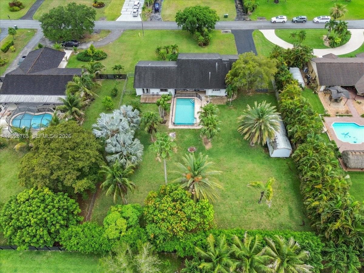 1571 NW 20th St, Homestead FL 33030 — 57