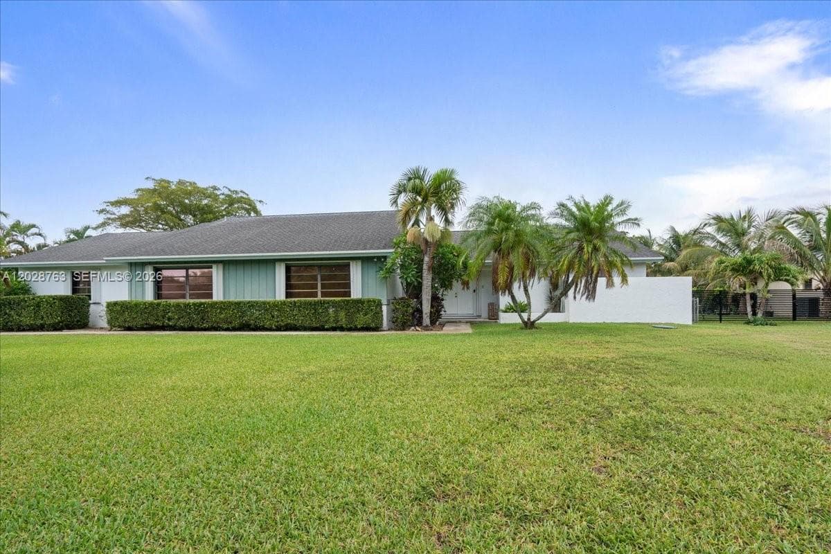 1571 NW 20th St, Homestead FL 33030 — 3