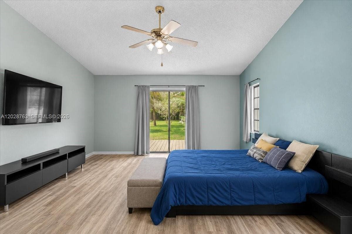 1571 NW 20th St, Homestead FL 33030 — 18