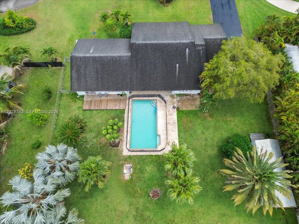 1571 NW 20th St, Homestead FL 33030 — 58