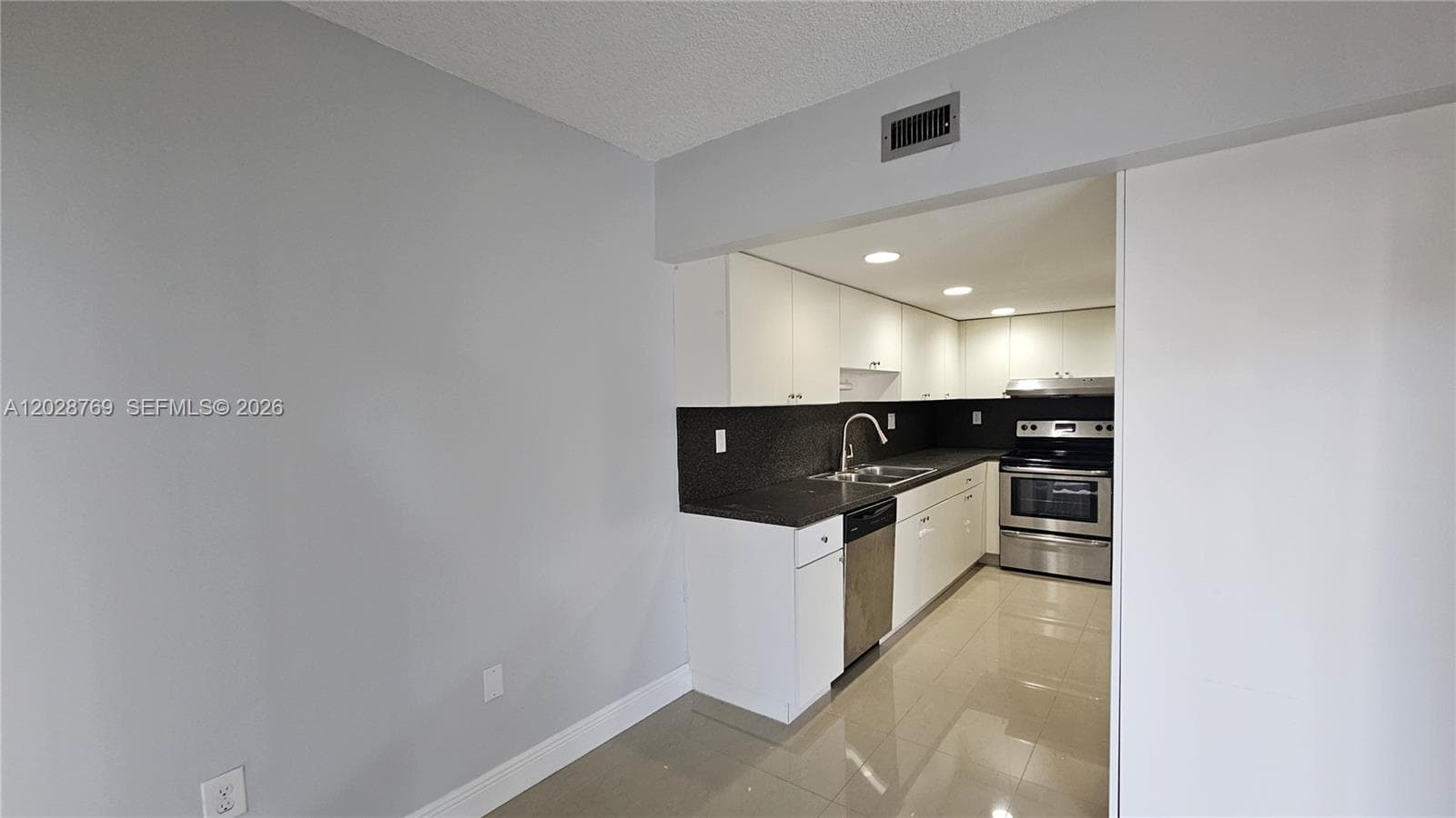 5800 SW 127th Ave # 2103, Miami FL 33183 — 22