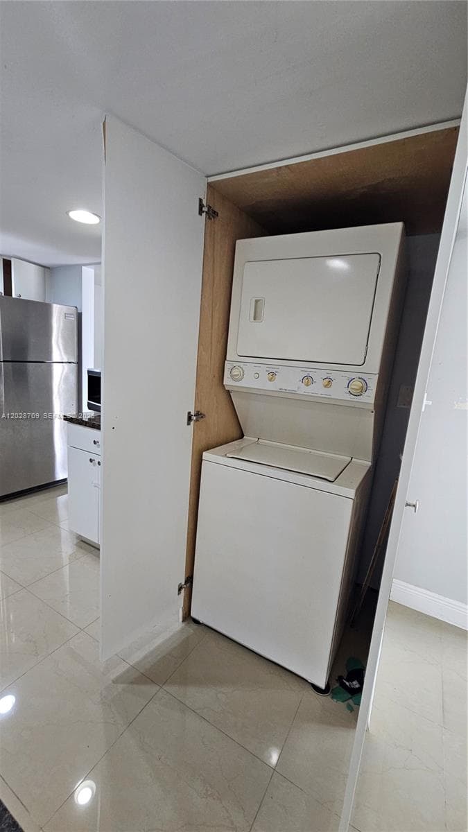 5800 SW 127th Ave # 2103, Miami FL 33183 — 4