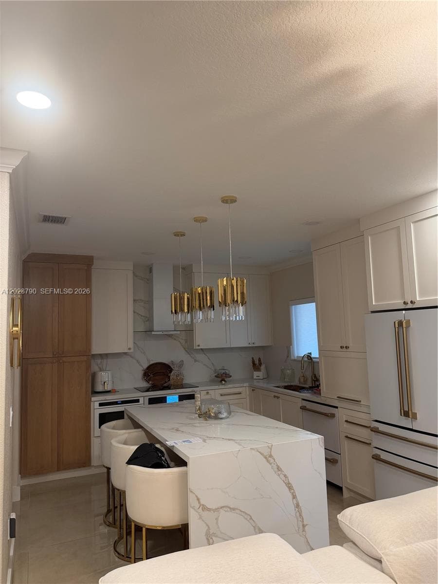 16816 NW 91st Ave, Miami Lakes FL 33018 — 4