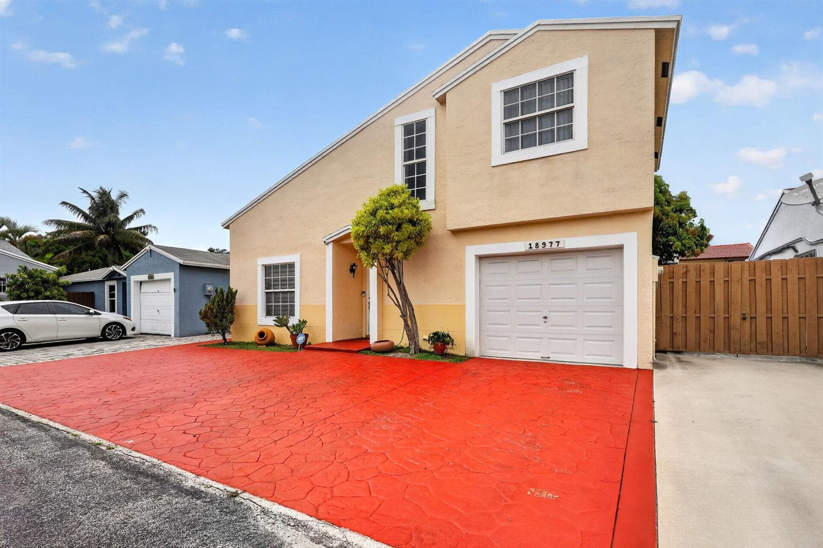 18977 NW 63rd Ct Circle, Miami Gardens FL 33015 — 2