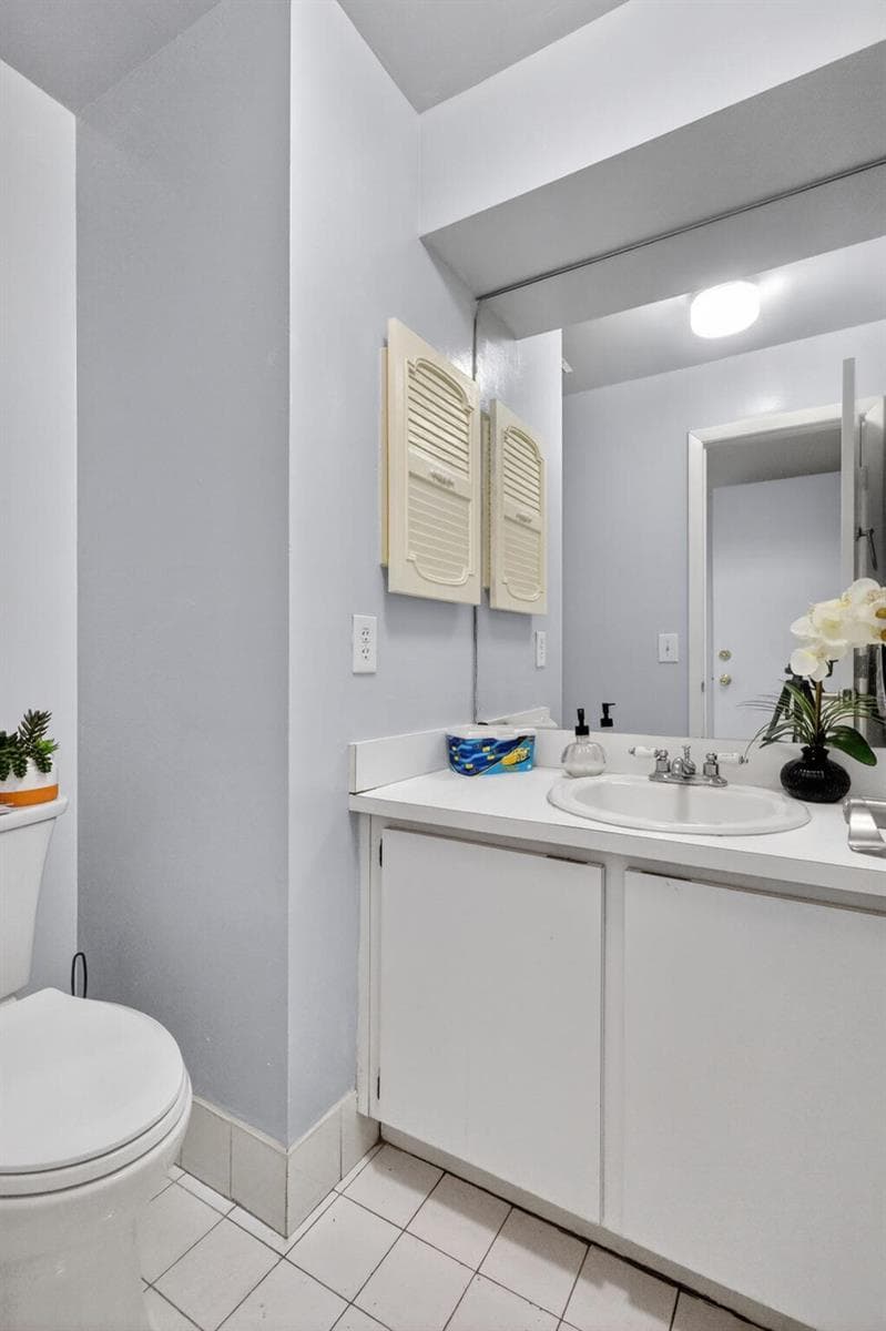 18977 NW 63rd Ct Circle, Miami Gardens FL 33015 — 34