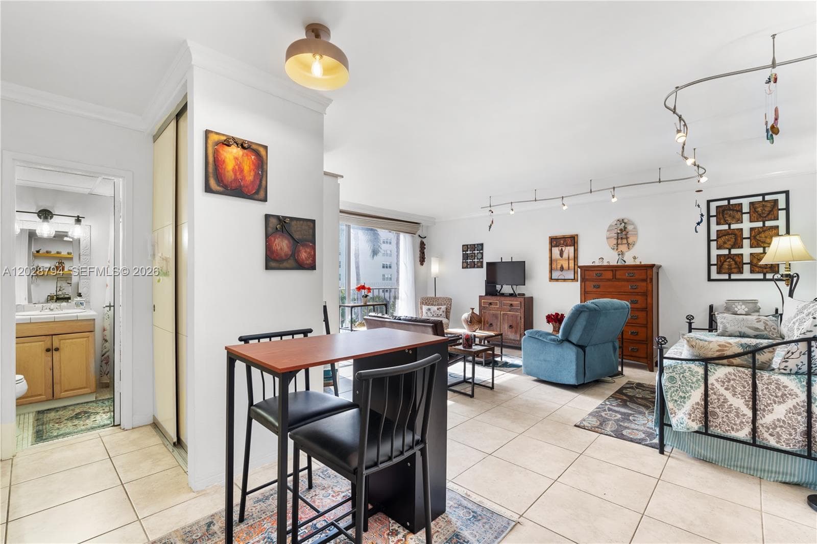 800 West Ave # 532, Miami Beach FL 33139 — 11