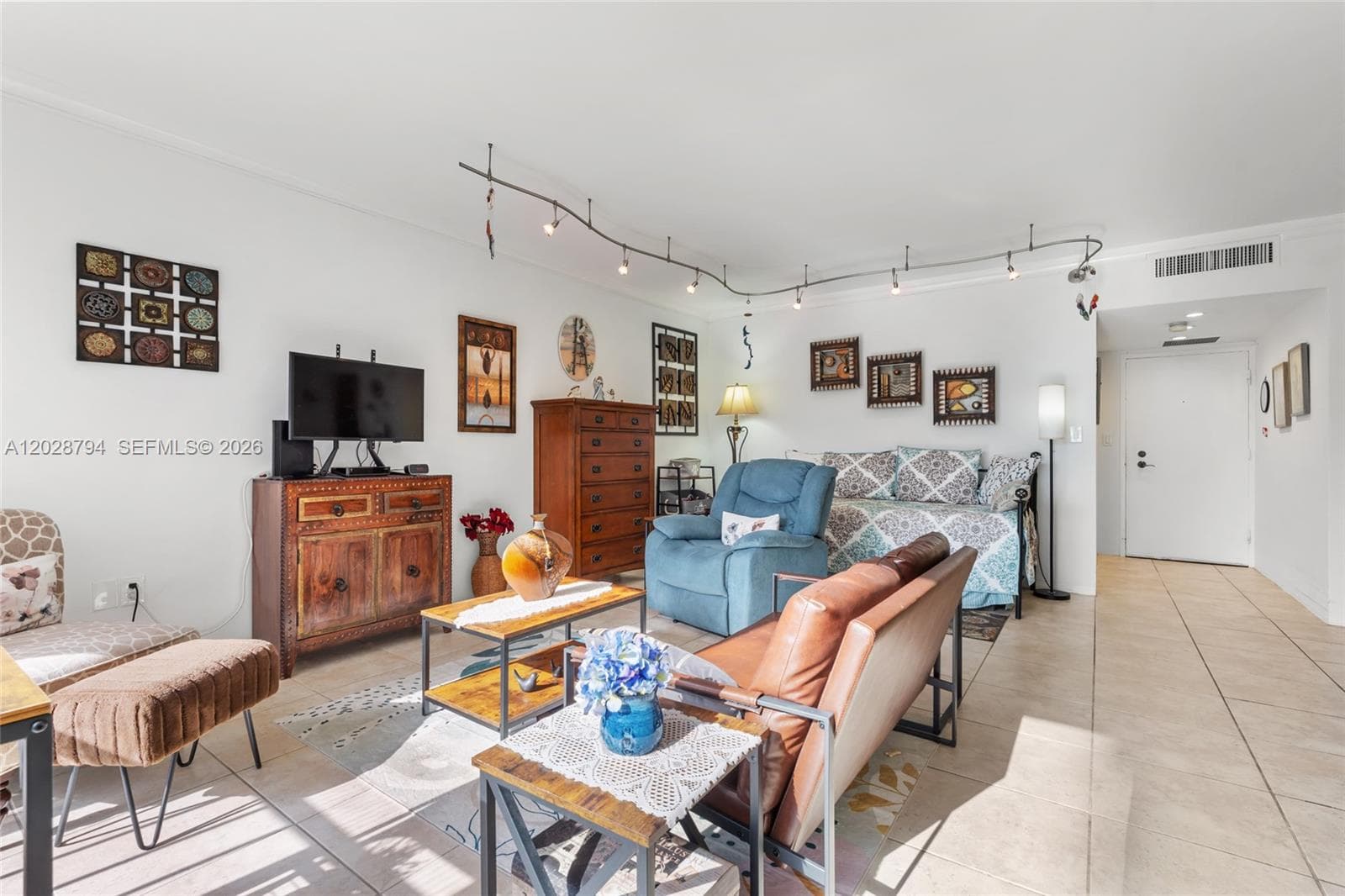800 West Ave # 532, Miami Beach FL 33139 — 8
