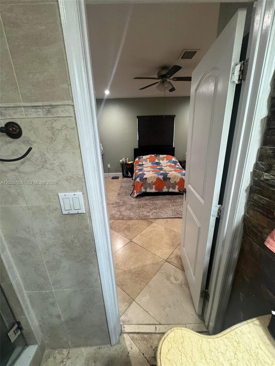 6134 SW 22nd St, Miami FL 33155 — 7