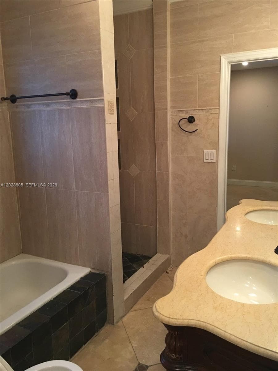 6134 SW 22nd St, Miami FL 33155 — 15