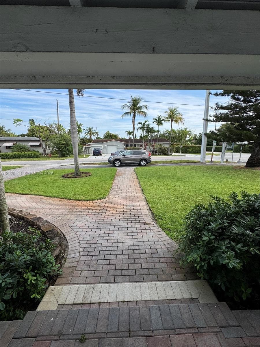 1030 NE 107th St # 1030, Miami Shores FL 33161 — 6