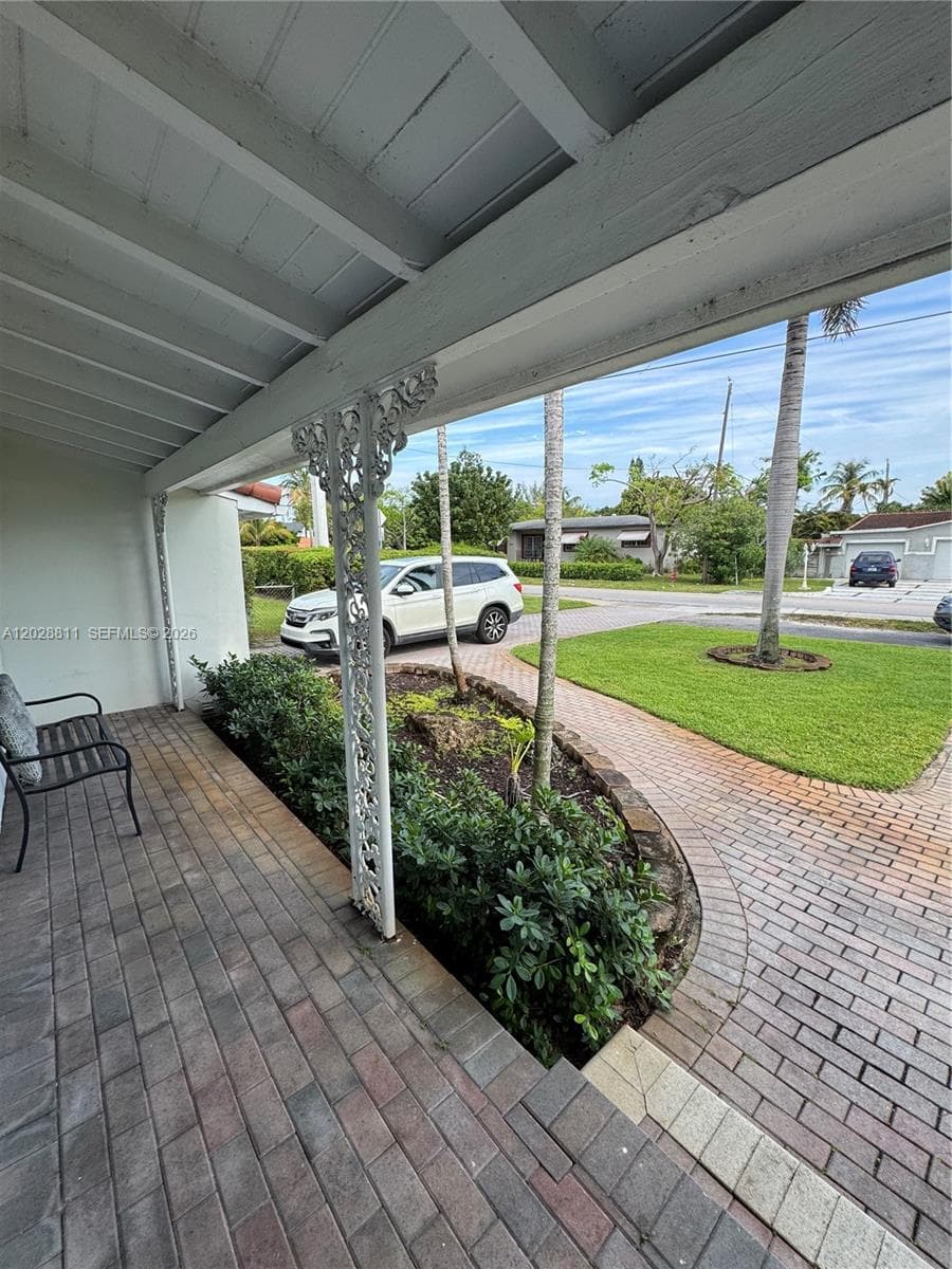 1030 NE 107th St # 1030, Miami Shores FL 33161 — 5