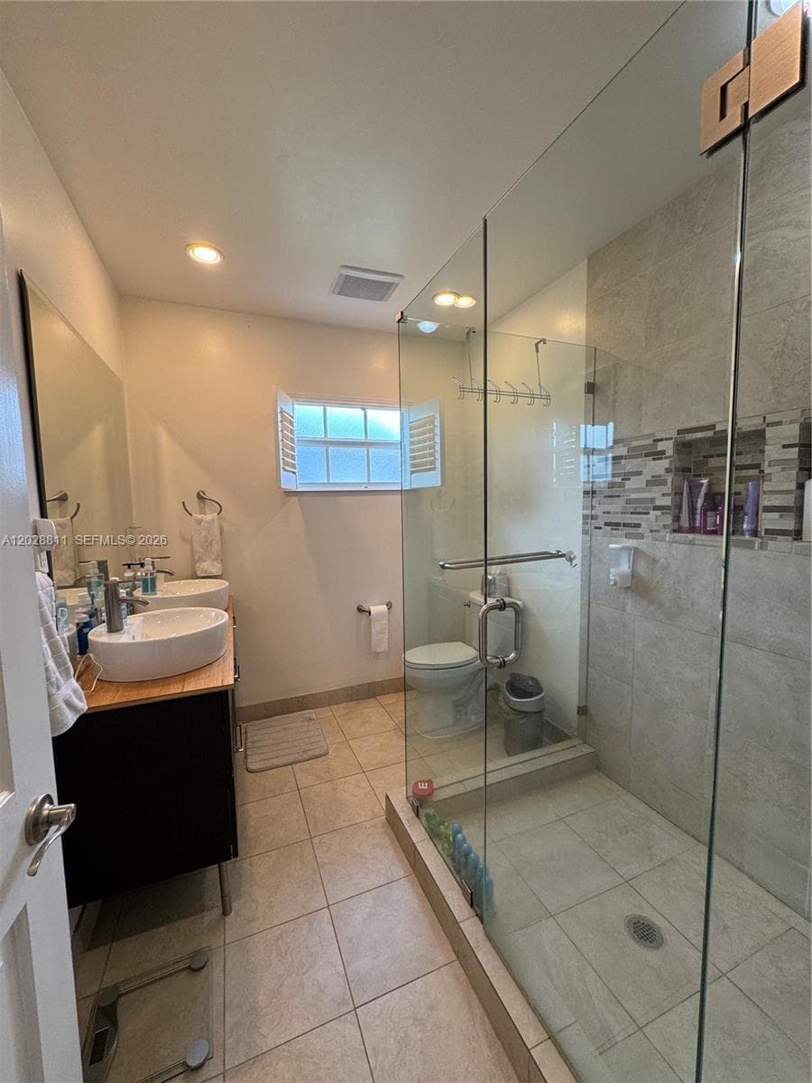 1030 NE 107th St # 1030, Miami Shores FL 33161 — 20