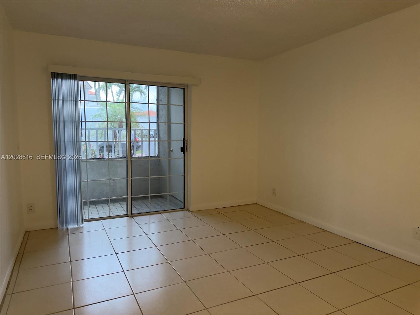 10441 Mahogany Key Cir # 106, Miami FL 33196 — 16