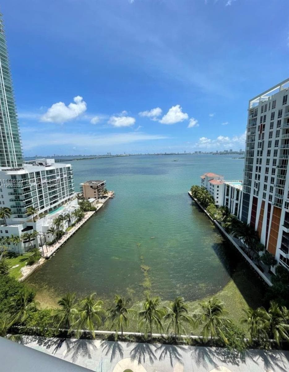 460 NE 28th St # 1406, Miami FL 33137 — 2
