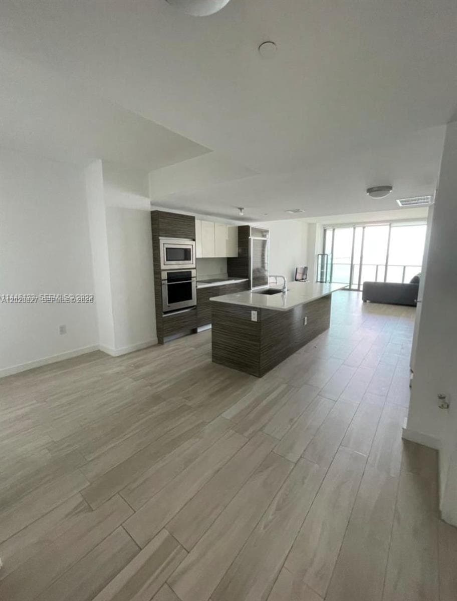 460 NE 28th St # 1406, Miami FL 33137 — 5