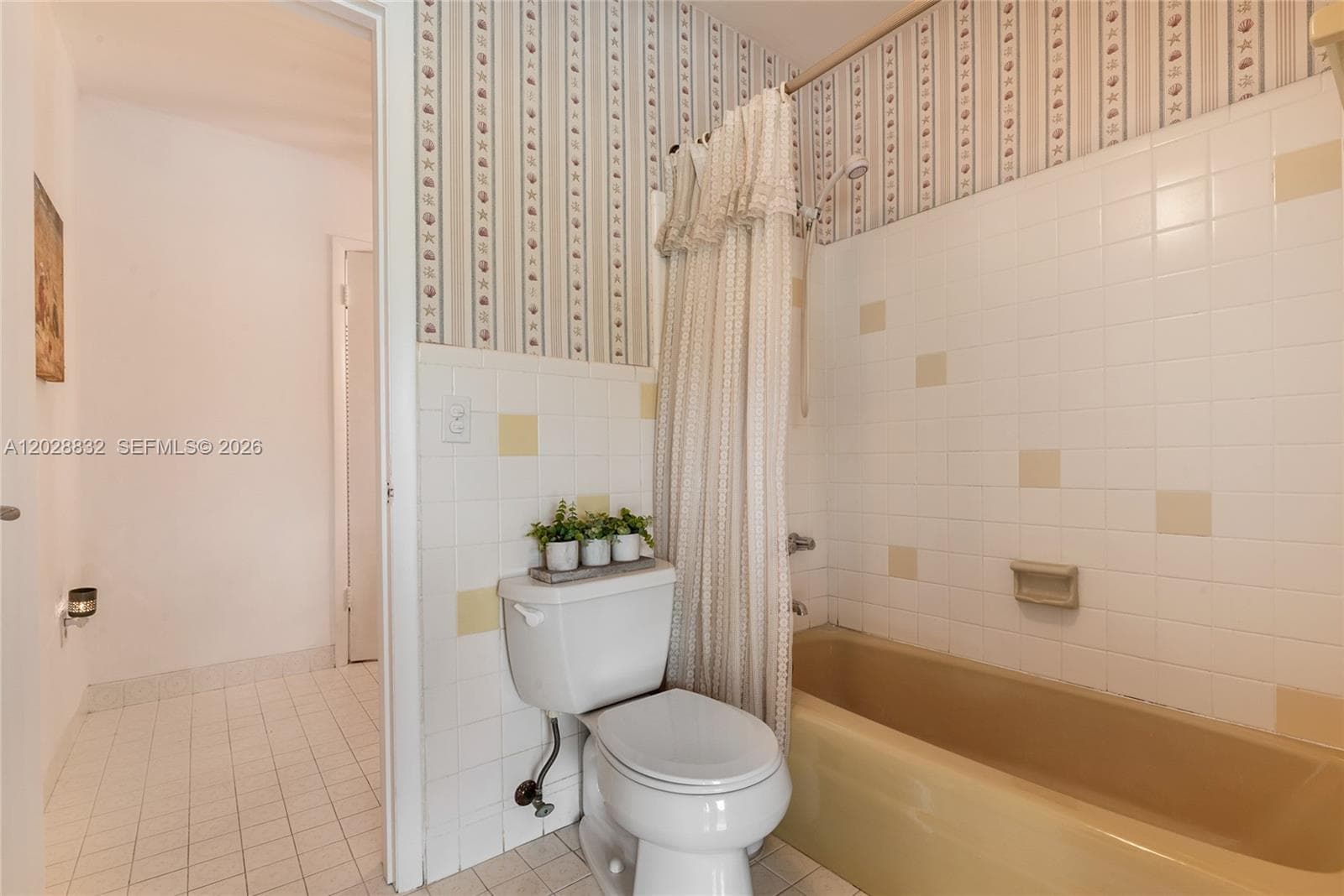 16420 SW 81st Ave, Palmetto Bay FL 33157 — 14
