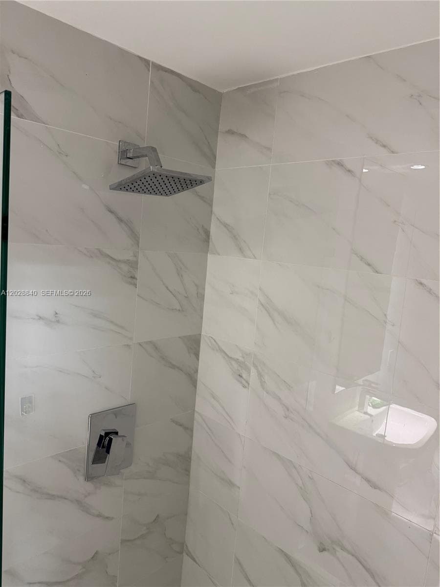 801 S Miami Ave # 1808, Miami FL 33130 — 40