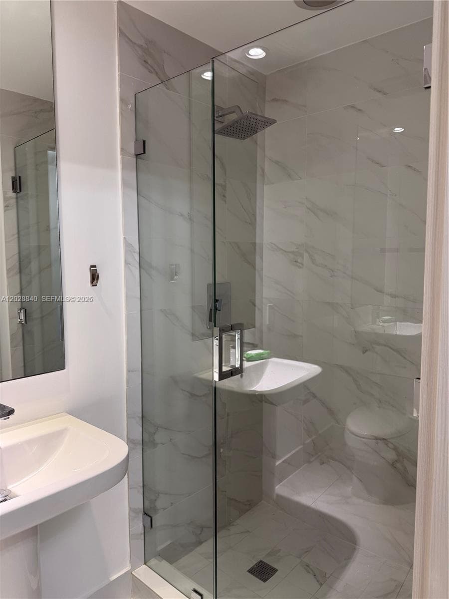 801 S Miami Ave # 1808, Miami FL 33130 — 39