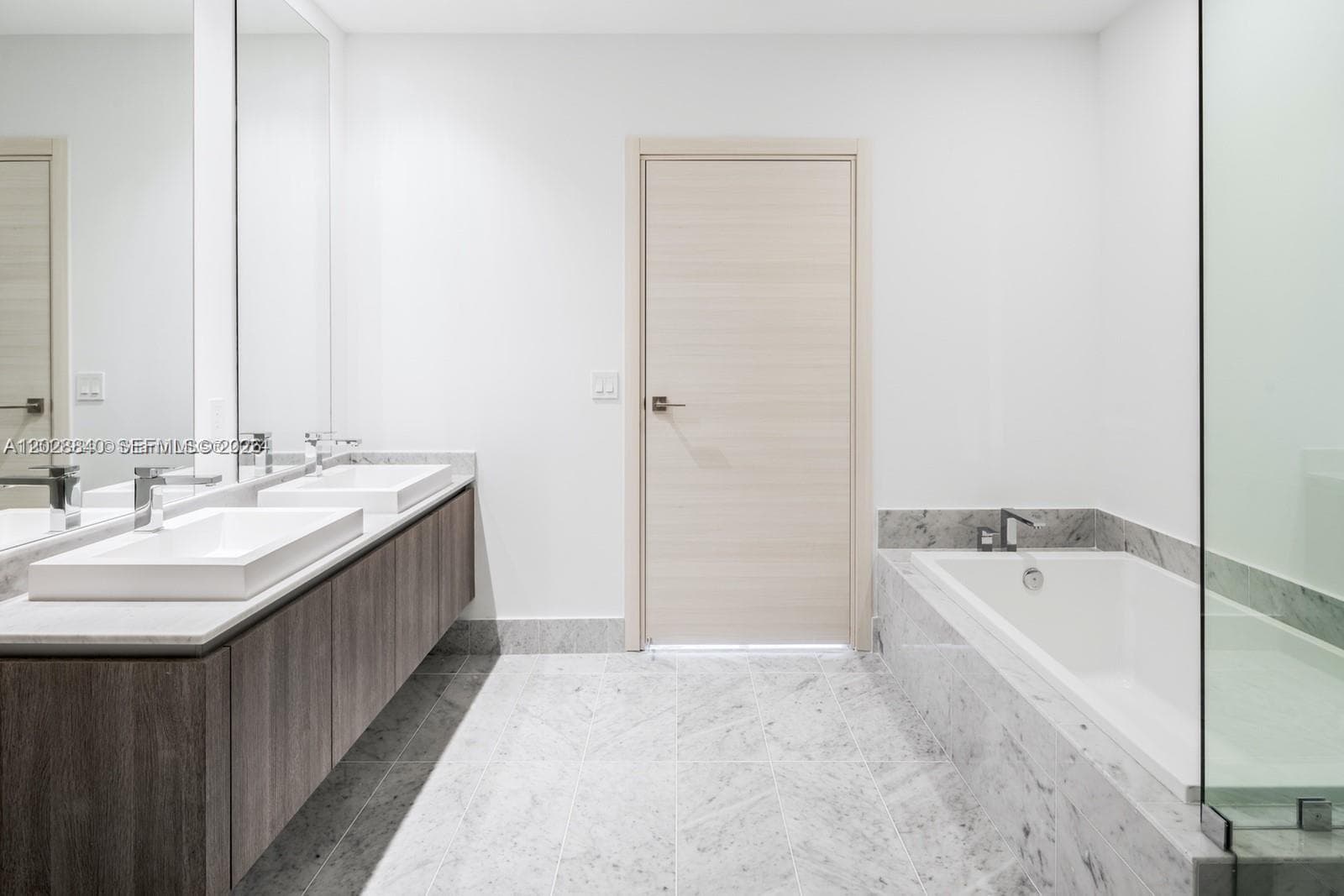 801 S Miami Ave # 1808, Miami FL 33130 — 25