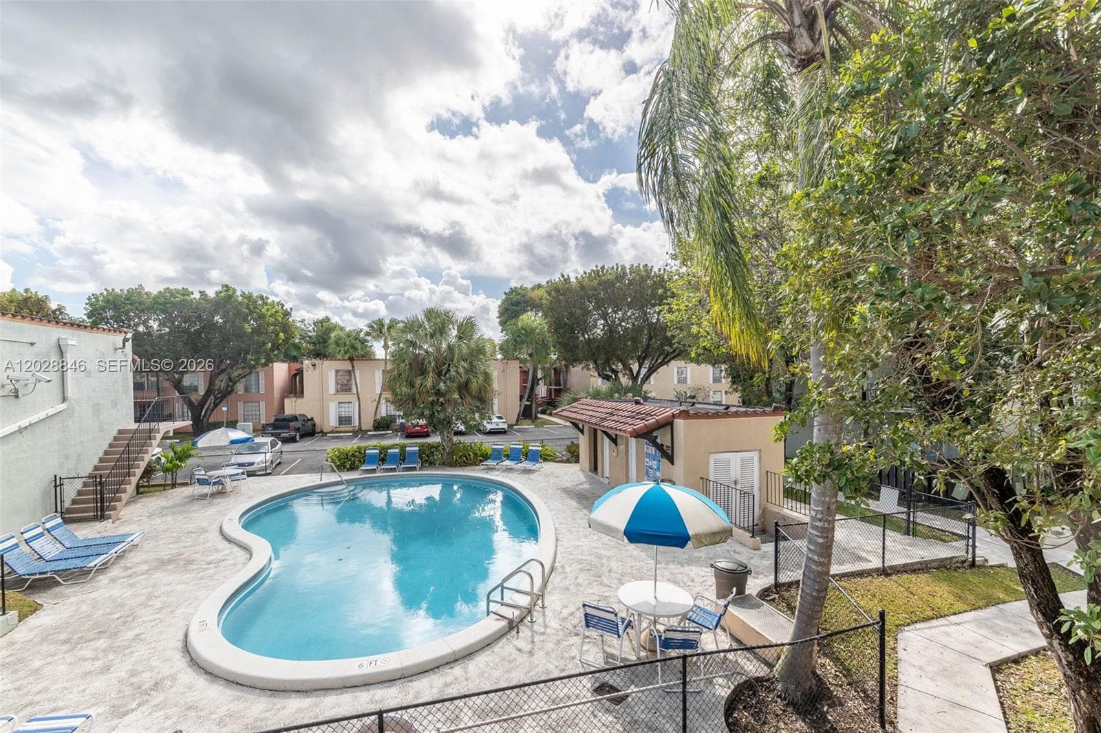 10748 N Kendall Dr # N22, Miami FL 33176 — 17