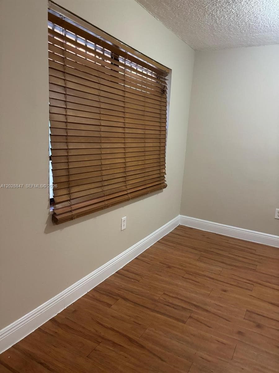 6675 W 4th Ave # 408, Hialeah FL 33012 — 2