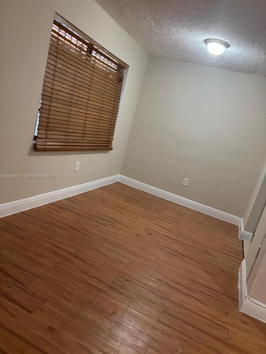 6675 W 4th Ave # 408, Hialeah FL 33012 — 1