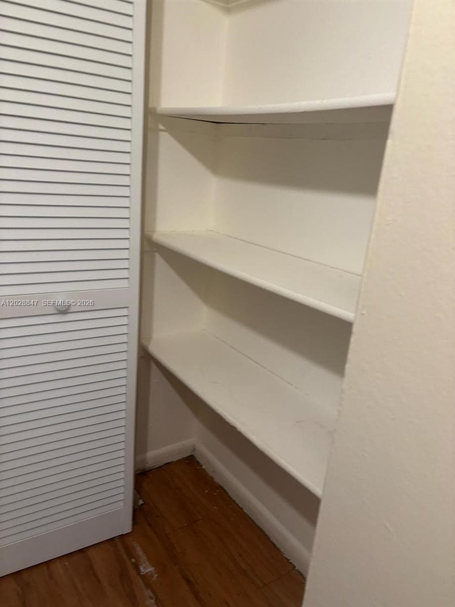 6675 W 4th Ave # 408, Hialeah FL 33012 — 8