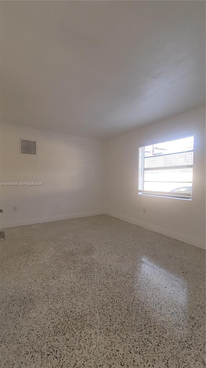34 E 21st St # 3, Hialeah FL 33010 — 2