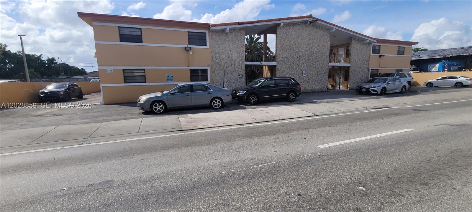 34 E 21st St # 3, Hialeah FL 33010 — 16