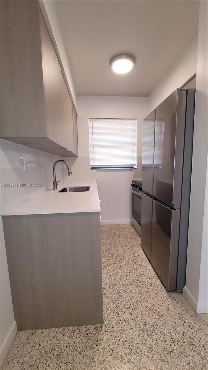 34 E 21st St # 3, Hialeah FL 33010 — 4