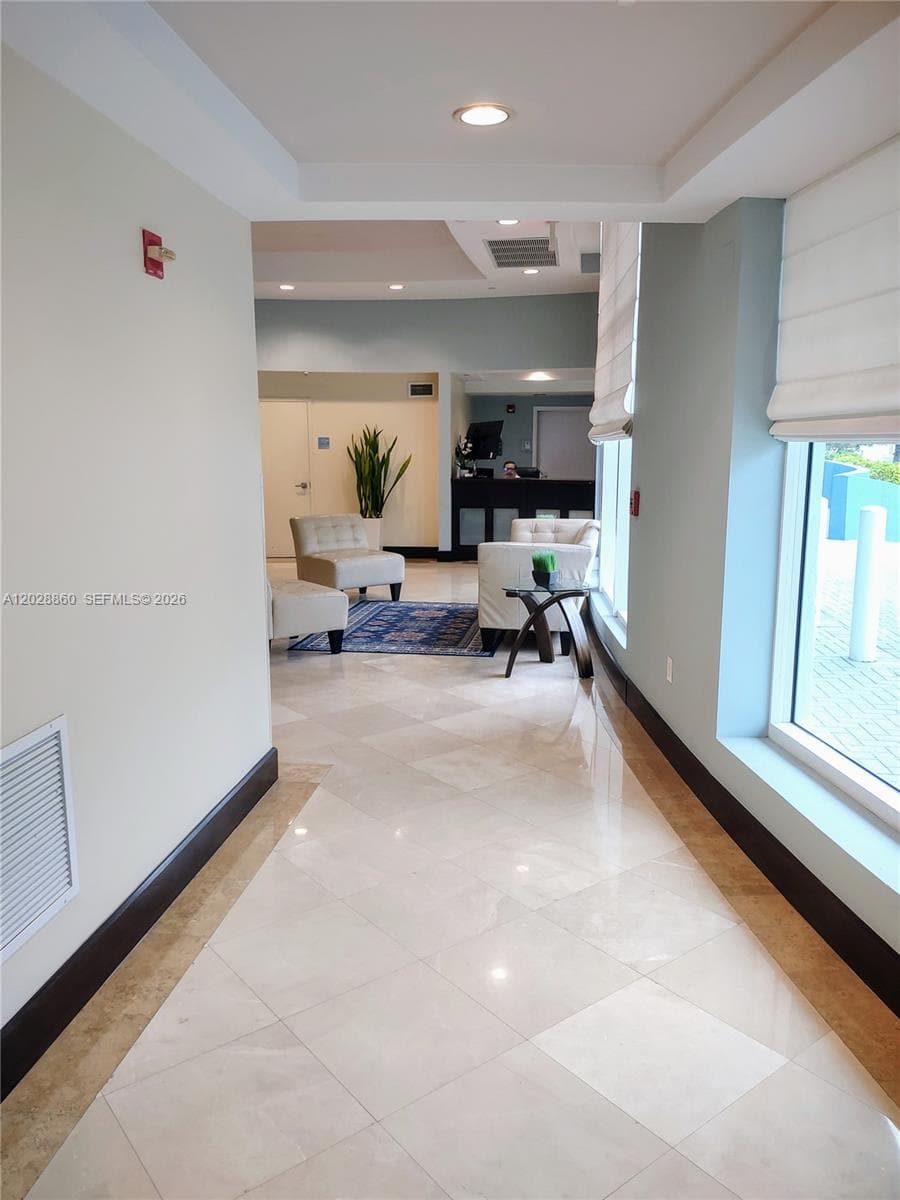 Oceanblue Condo Of Miami, Miami Beach, FL — 2