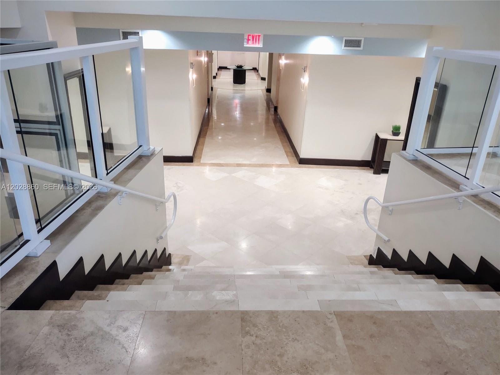 Oceanblue Condo Of Miami, Miami Beach, FL — 4