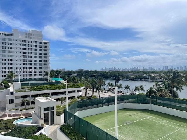 4779 Collins Ave # 706, Miami Beach FL 33140 — 20