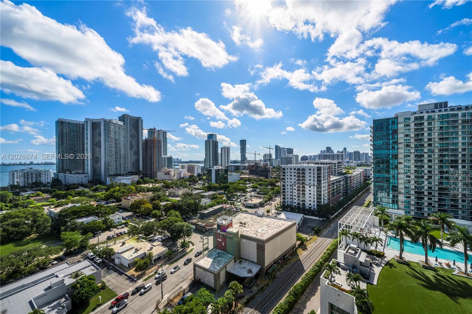121 NE 34th St # 1704, Miami FL 33137 — 21