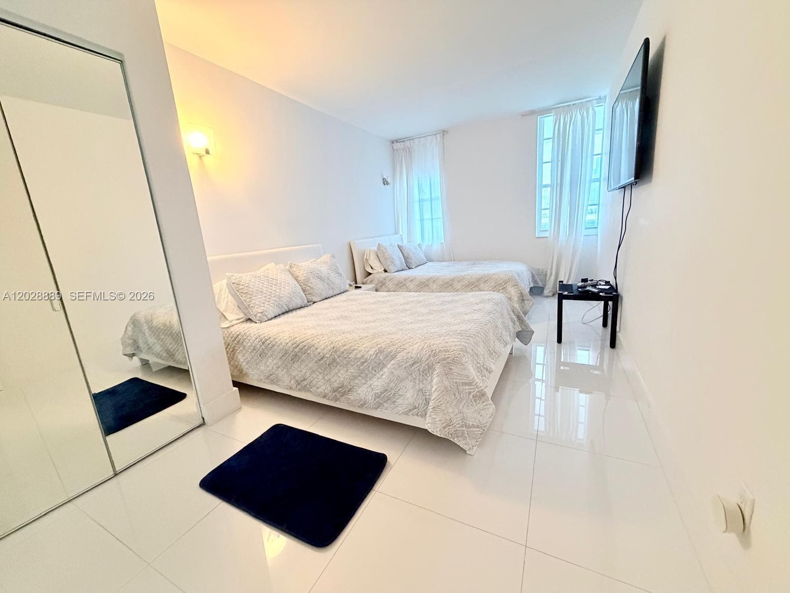 100 Lincoln Rd # 1504, Miami Beach FL 33139 — 12