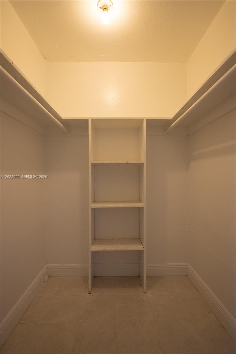 1014 Salzedo St # 101, Coral Gables FL 33134 — 3